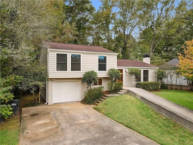 3344 Brookview Dr, Marietta, GA 30068 - photo 3