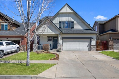 61284 Dayspring Dr, Bend, OR 97702 - photo 2