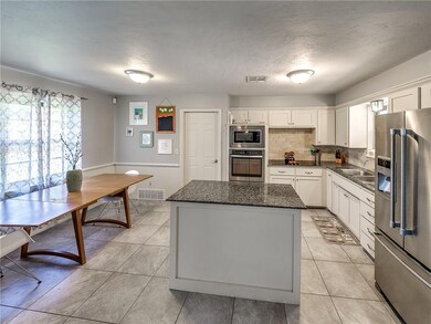 5217 Lombardy Ln, Oklahoma City, OK 73112 - photo 4