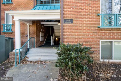 Hunters Woods Village unit 21B, Reston, VA 20191 - photo 3