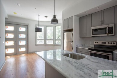 2011 Bull St unit 2, Savannah, GA 31401 - photo 2