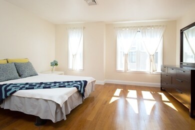 241 Prospect St unit 2, Cambridge, MA 02139 - photo 5