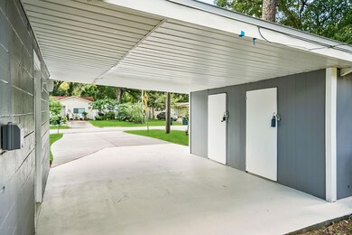 2926 Brackridge Blvd W, Jacksonville, FL 32216 - photo 3