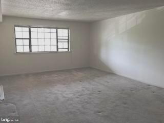 112 Woodstream Dr, West Norriton, PA 19403 - photo 3