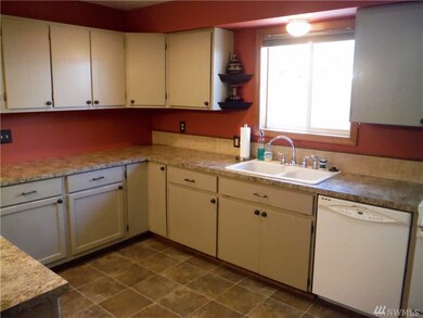 3365 Tori Ln, Longview, WA 98632 - photo 5