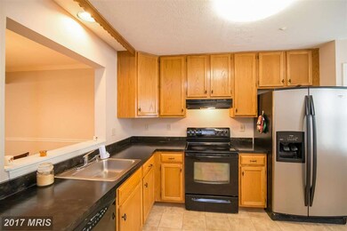 9313 Daly Ct, Laurel, MD 20723 - photo 5