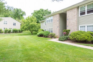 43 Snowburry Ct, Red Bank, NJ 07701 - photo 4