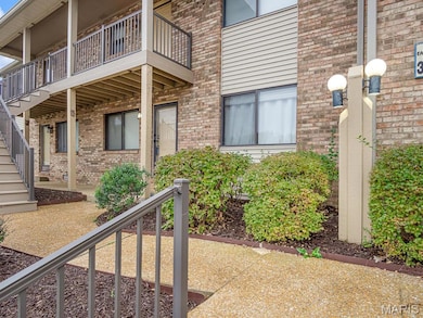 302 Eagle Ridge, O Fallon, IL 62269 - photo 2