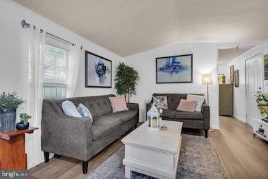 17 South Dr, Hightstown, NJ 08520 - photo 6