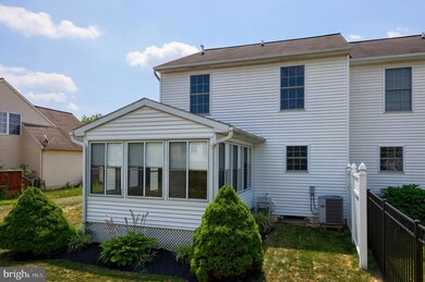 4177 Green Park Dr, Mount Joy, PA 17552 - photo 7