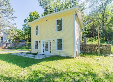 102 Dowling St, Newburgh, NY 12550 - photo 2