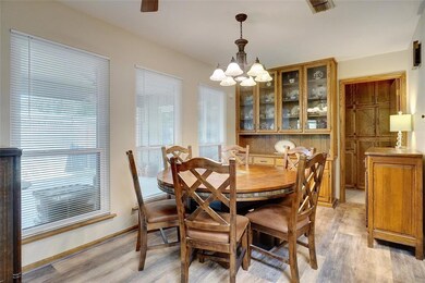 2200 Shady Grove Dr, Bedford, TX 76021 - photo 7