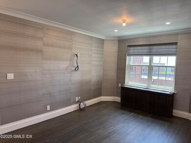 20 Church Living Room Wide