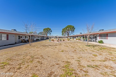 13840 N Newcastle Dr unit 211, Sun City, AZ 85351 - photo 4