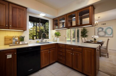 146 Serafin Kitchen