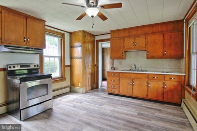 707 S Reading Ave, Boyertown, PA 19512 - photo 5