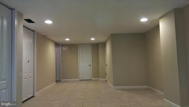 4548 Mountview Rd, Baltimore, MD 21229 - photo 4