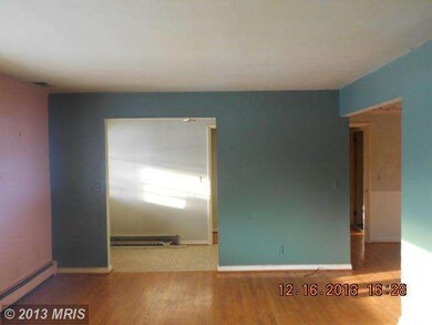 5103 Bushey Rd, Sykesville, MD 21784 - photo 3