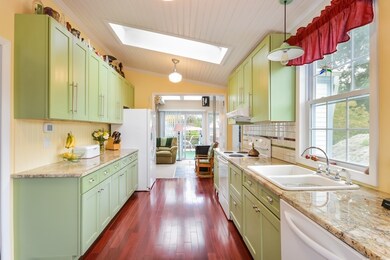 174 Old Bedford Rd, Westport, MA 02790 - photo 7