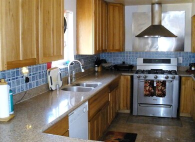 Kitchen 1
