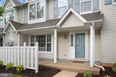 703 Oliphant Ln unit 703, Mount Laurel, NJ 08054 - photo 2