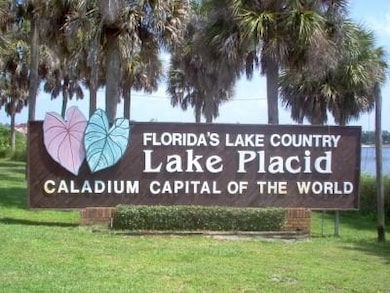 273 Jack Weisser Blvd, Other City - Not In the State of Florida, FL 33852 - photo 2