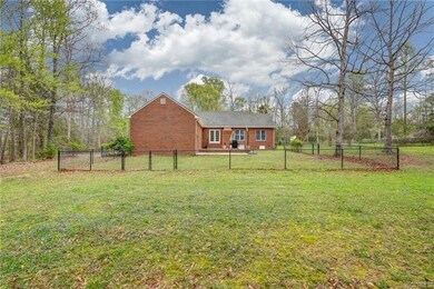 925 Dispatch Rd unit E, Quinton, VA 23141 - photo 4