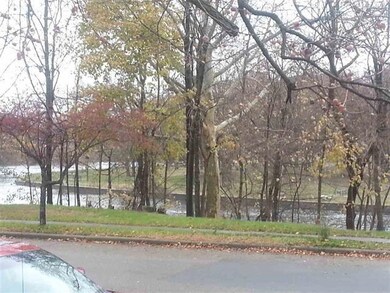 1561 W Franklin St, Elkhart, IN 46516 - photo 7