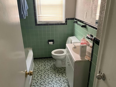 15836 Heyden St, Detroit, MI 48223 - photo 7