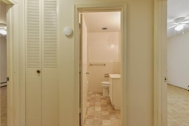 1225 Park St unit B5, Charlottesville, VA 22901 - photo 7