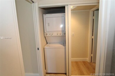 IN UNIT STACKABLE WASHER/DRYER