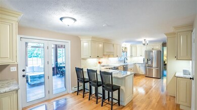 57 White Plains Ave, Londonderry, NH 03053 - photo 6