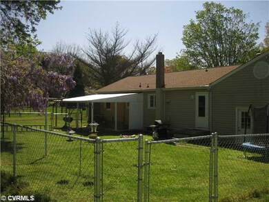 7206 Sandy Ridge Rd, Hopewell, VA 23860 - photo 5