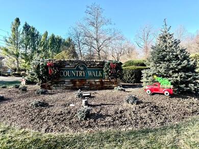 27 Country Walk, Shelton, CT 06484 - photo 2