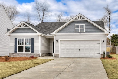 405 Mill Stone Ln, North Augusta, SC 29860 - photo 3