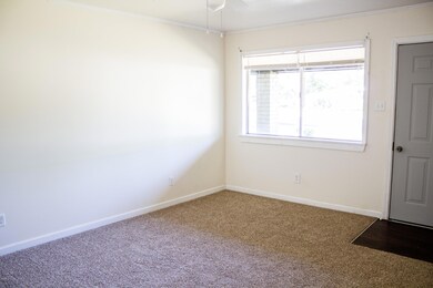 4414 old mobile-0005