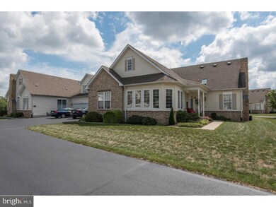 1064 Bordeaux Ln, Pennsburg, PA 18073 - photo 2