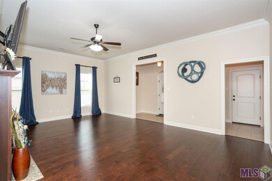 6437 Yatton Dr, Addis, LA 70710 - photo 3