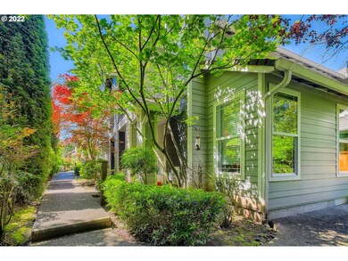 3220 Summerlinn Dr unit 4, West Linn, OR 97068 - photo 2