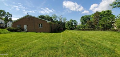 585 Berwind Rd, Hollidaysburg, PA 16648 - photo 6