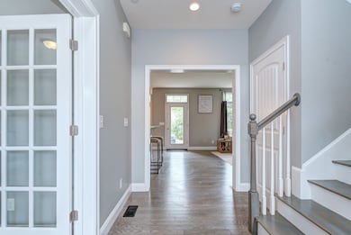 24 Griffin Rd, Londonderry, NH 03053 - photo 4