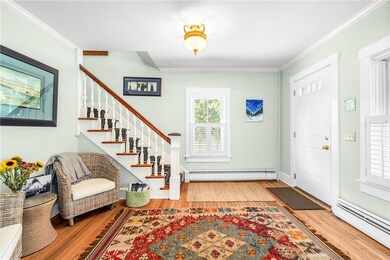 Large foyer w/beautiful original woodwork