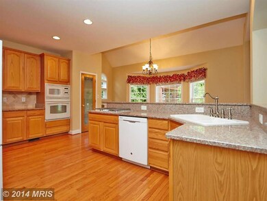 7478 Admiral Nelson Dr, Warrenton, VA 20186 - photo 6