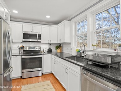 15 Locust Rd unit Cottage, Greenwich, CT 06831 - photo 7