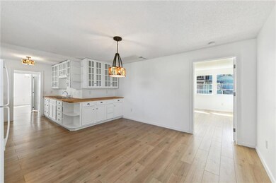 6224 KITCH AND DINING AND PRIMARY