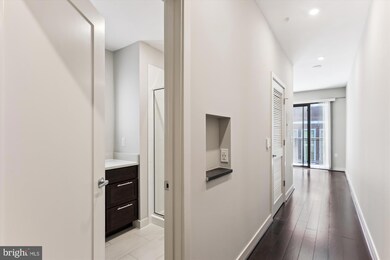 Octave 1320 unit 403, Silver Spring, MD 20910 - photo 6