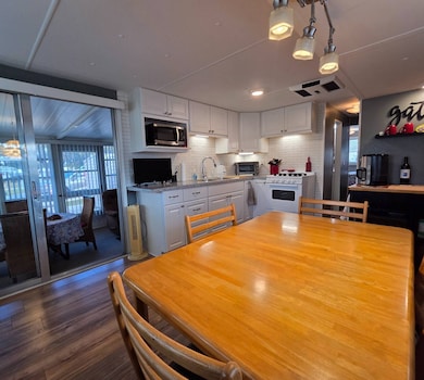 28229 County Road 33 unit W165, Leesburg, FL 34748 - photo 6