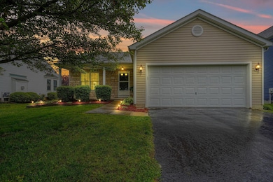 390 Wheatfield Dr Virtual Twilight