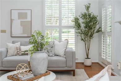 1585 Spinnaker Dr, Alpharetta, GA 30005 - photo 7