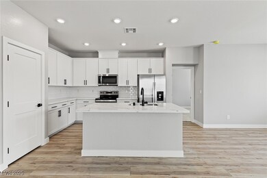 4425 Pioche Ave, North Las Vegas, NV 89032 - photo 5